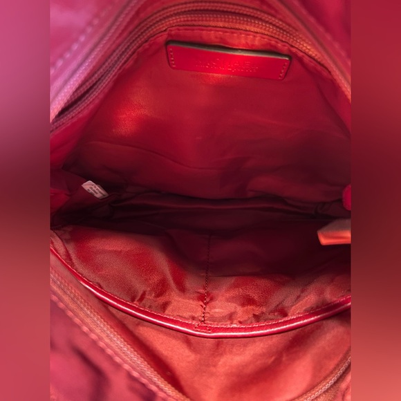 Michael Kors Morgan Medium Messenger Crossbody red - Picture 7 of 9